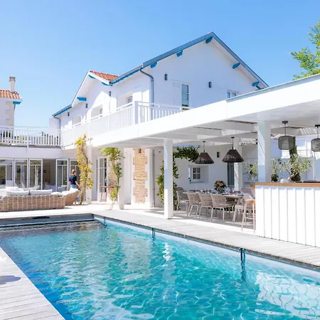 Les Peupliers Avec Piscine Privee Et Sauna Villa *